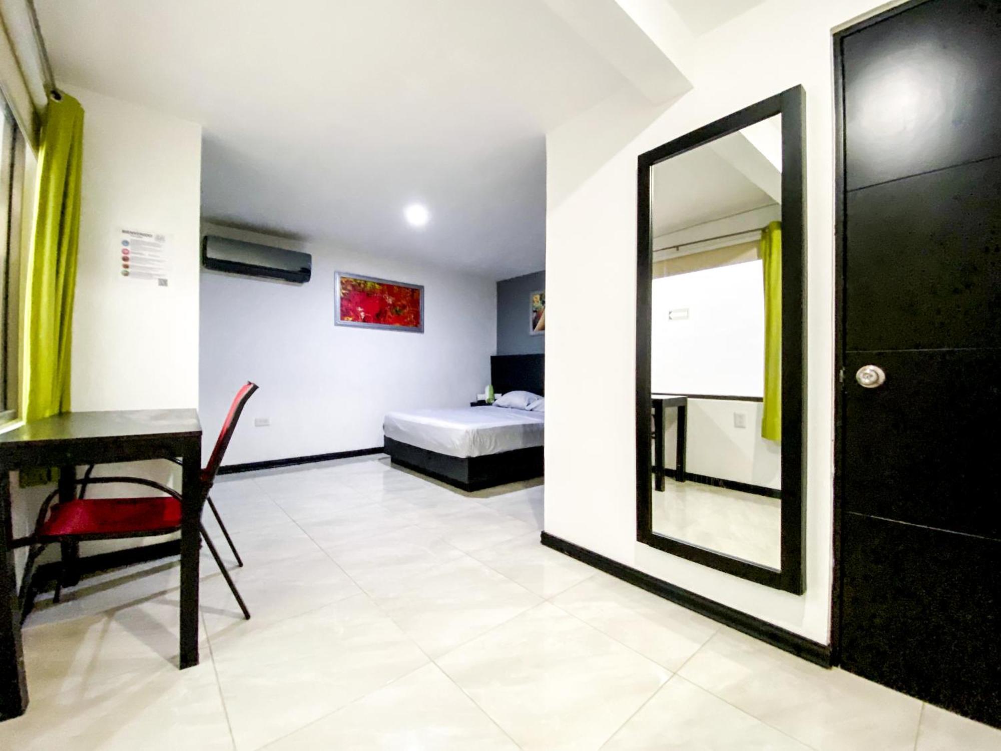 Casa Balam Cancun Gladiolas Bilik gambar