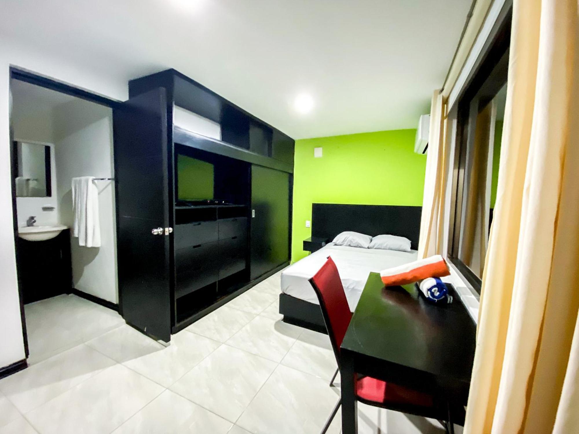 Casa Balam Cancun Gladiolas Bilik gambar